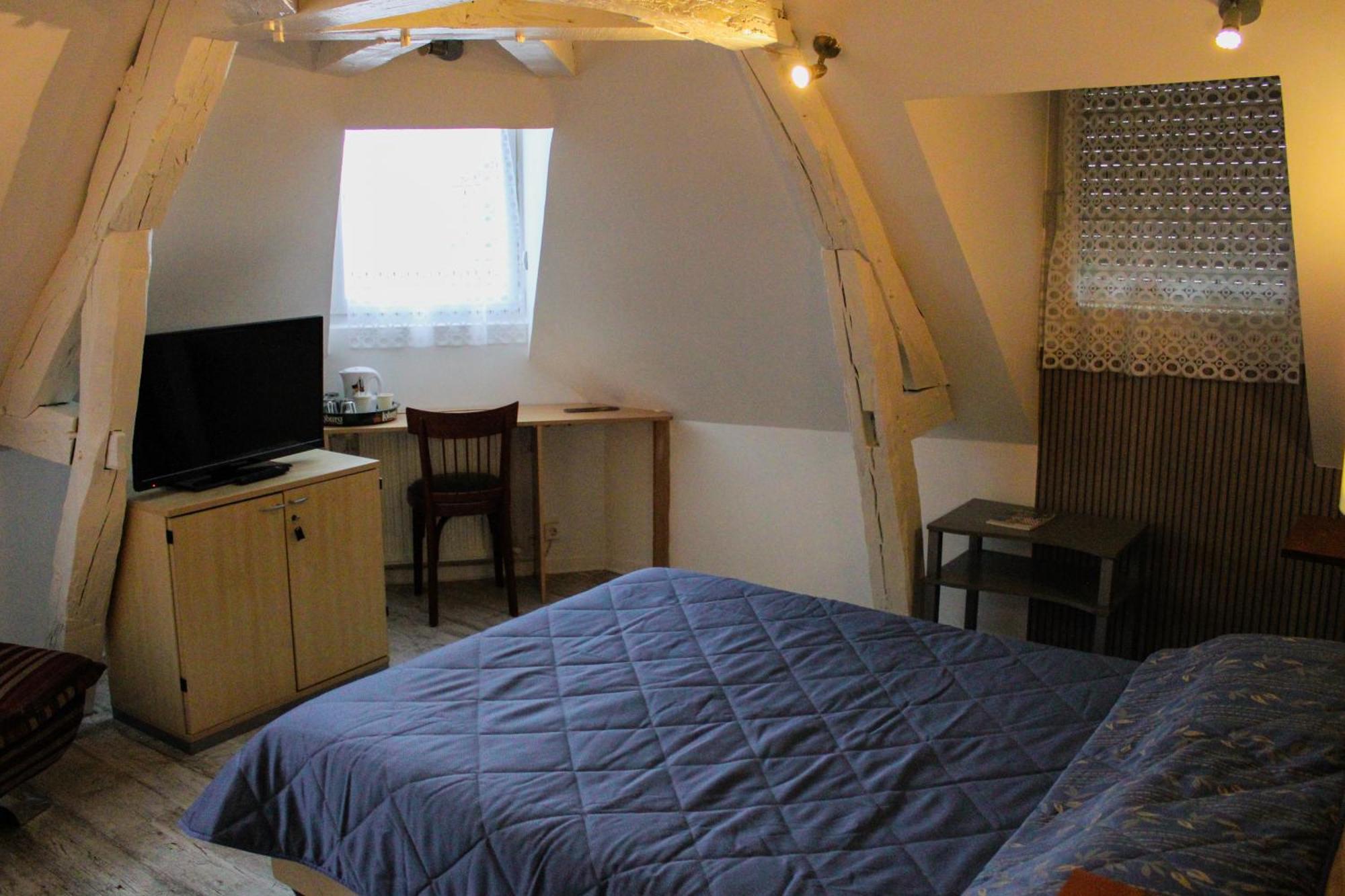 Chambres D'Hotes Du Colvert Forges-les-Eaux Eksteriør bilde